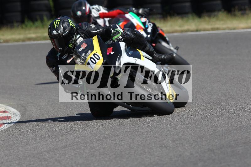 Archiv-2022/25 16.06.2022 TZ Motorsport ADR/Gruppe rot/700